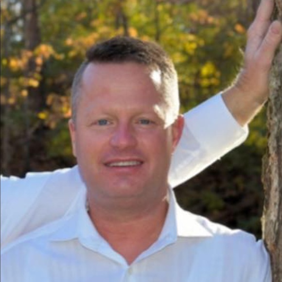 Meet your Posher, Chad - Picture 1 of 1